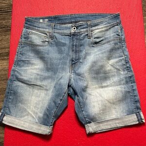 Gently Used G Raw 3301 Slim Men's Denim Shorts. SZ 33